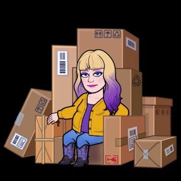 Meet your Posher, Mya - Picture 13 of 13